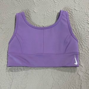 Nike Big Girls Sports Bra XS